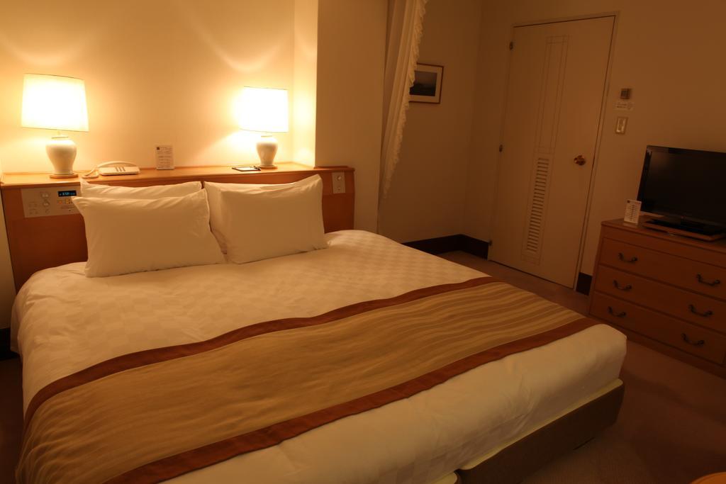 Gamagori Classic Hotel Oda fotoğraf