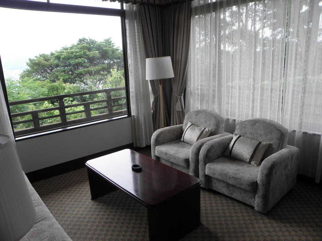 Gamagori Classic Hotel Oda fotoğraf